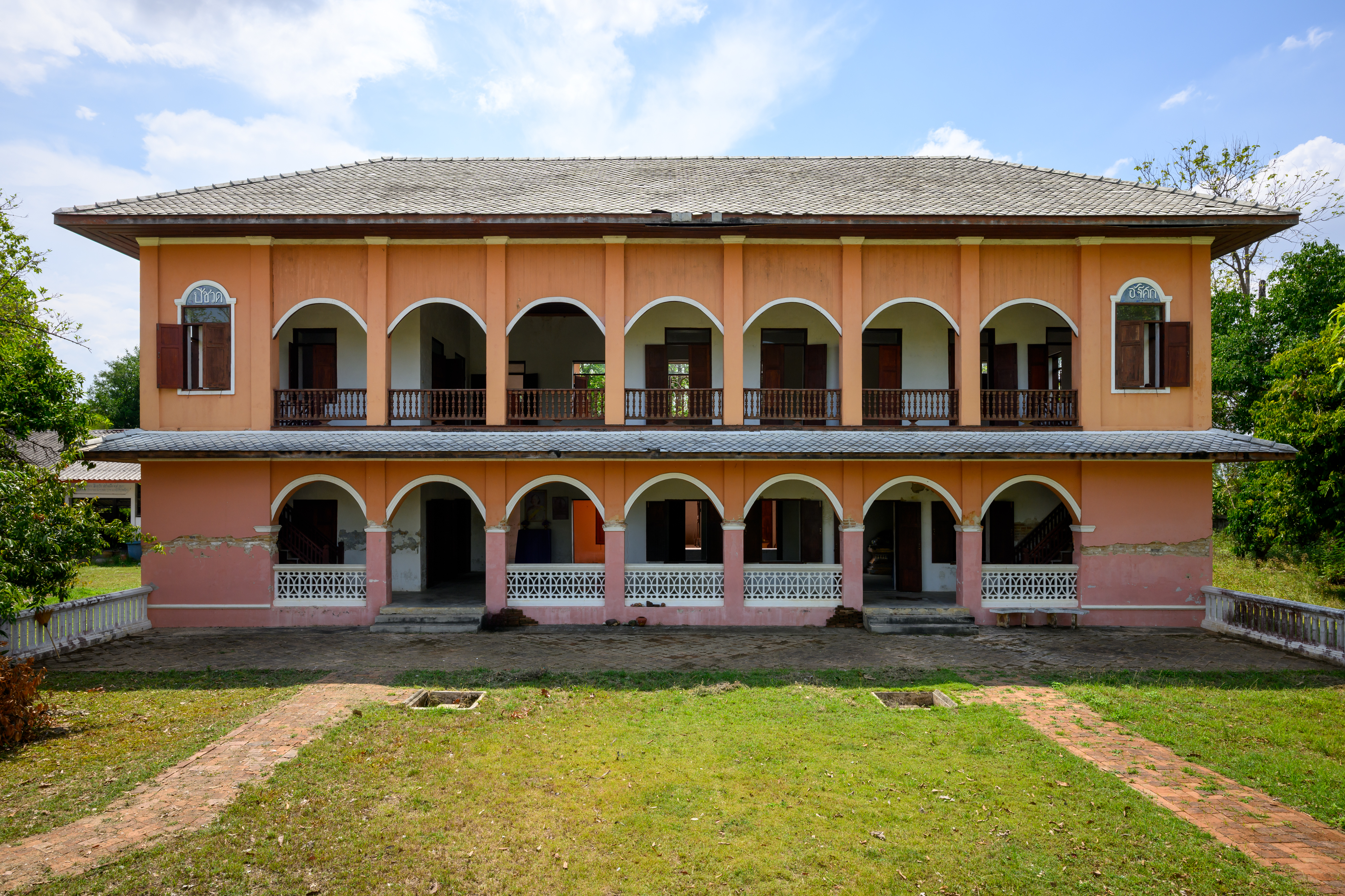 Gallery 1
