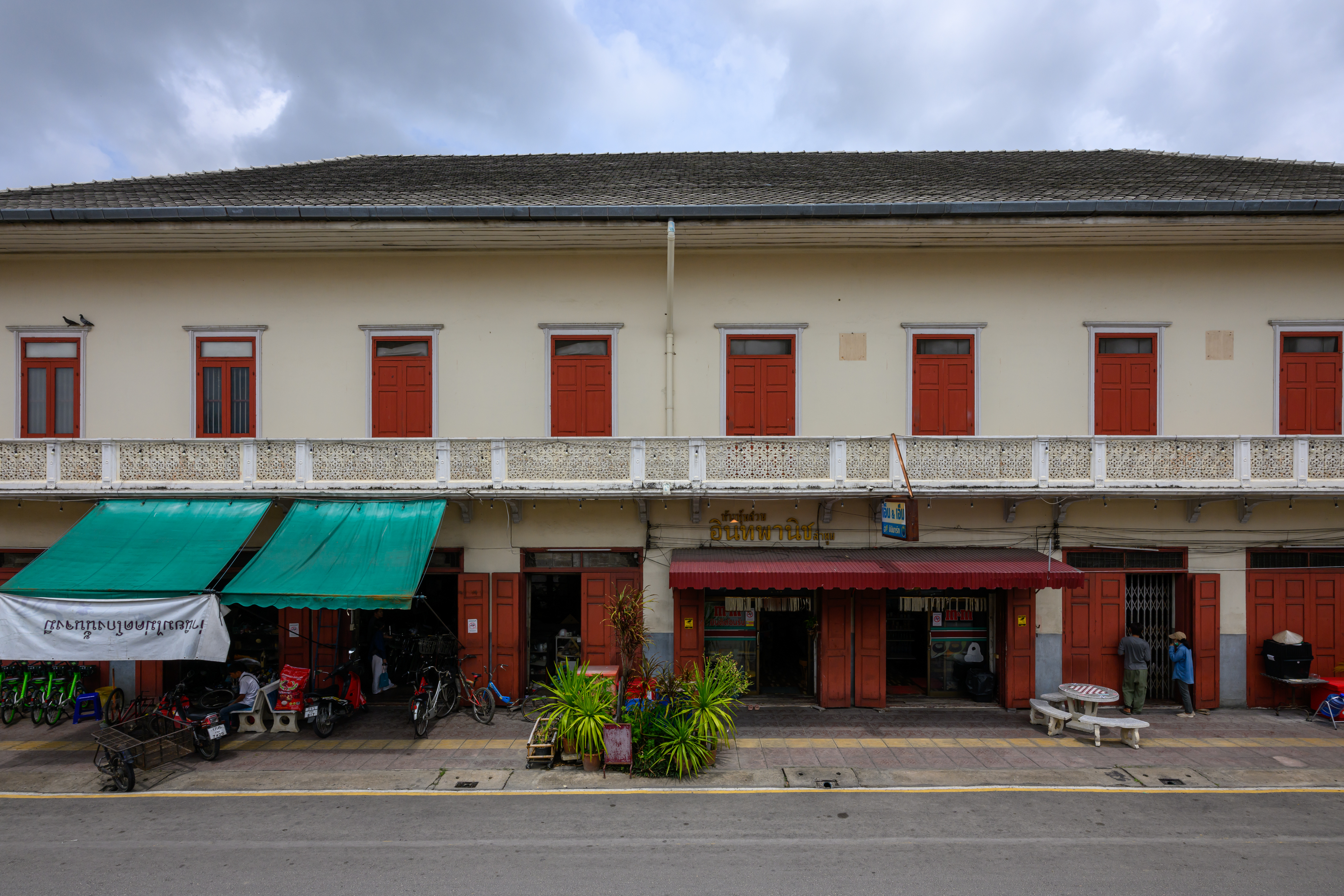 Gallery 6