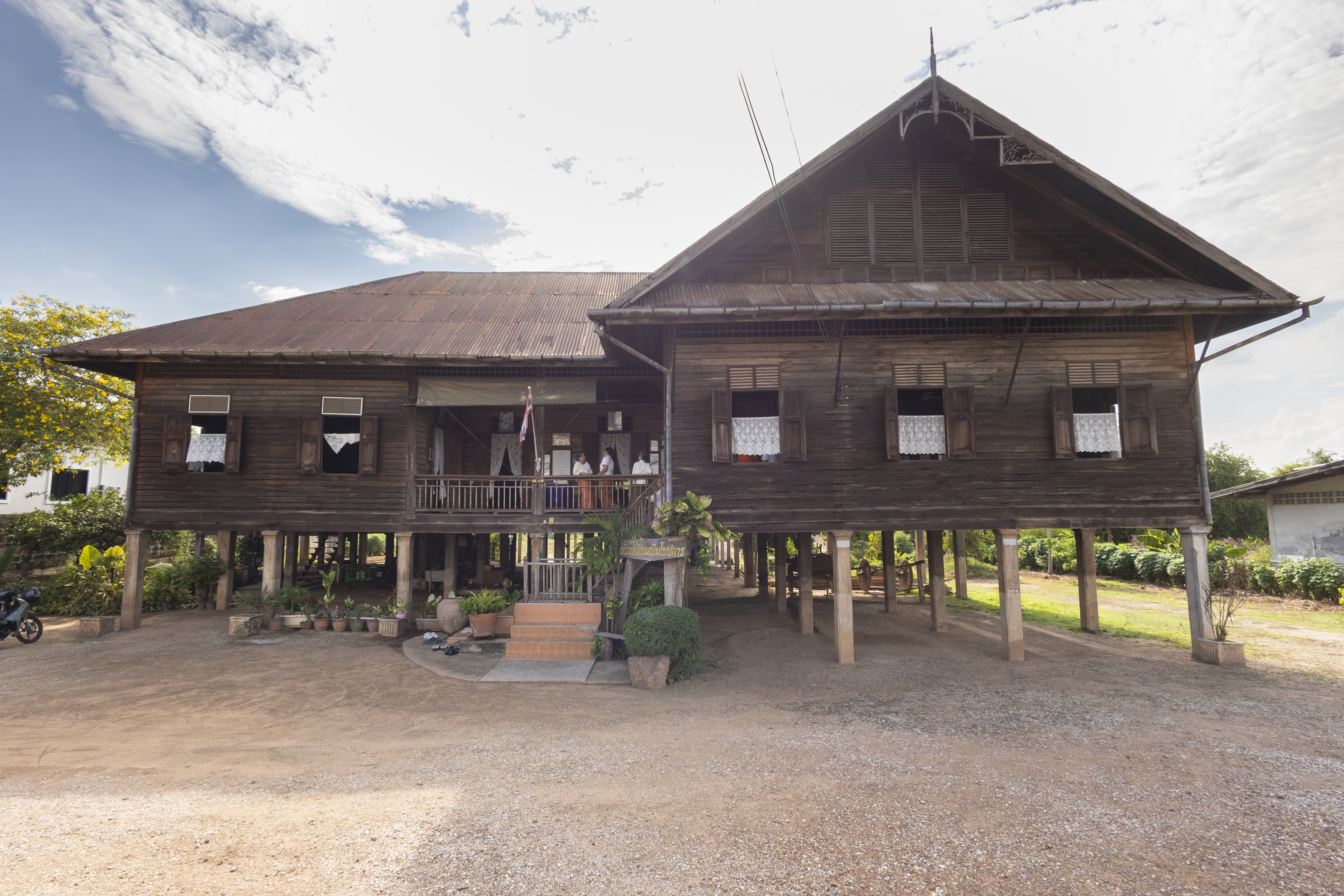 บ้านหมื่นมณีปการ