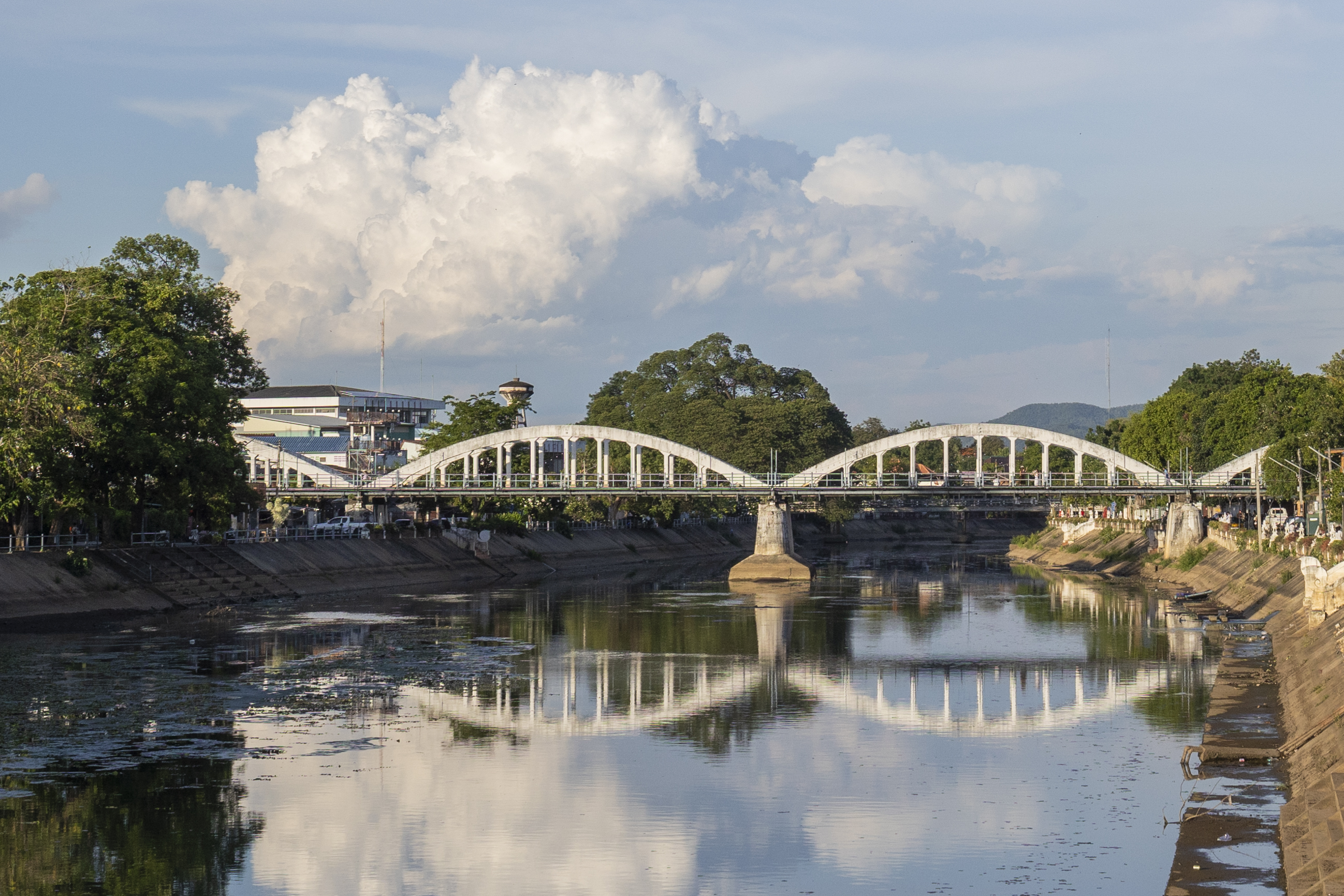 Ratsada Phisek Bridge